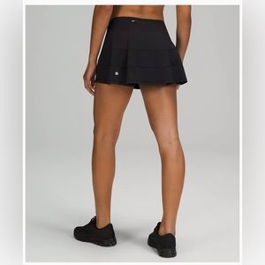 Pace Rival Mid-Rise Skirt